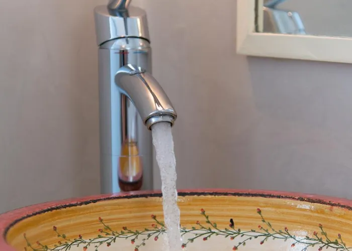 Stunning Sunset House On Kamares Bay With Playground *