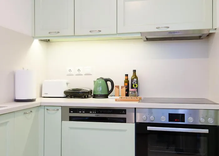 Stunning Sunset House On Kamares Bay With Playground *