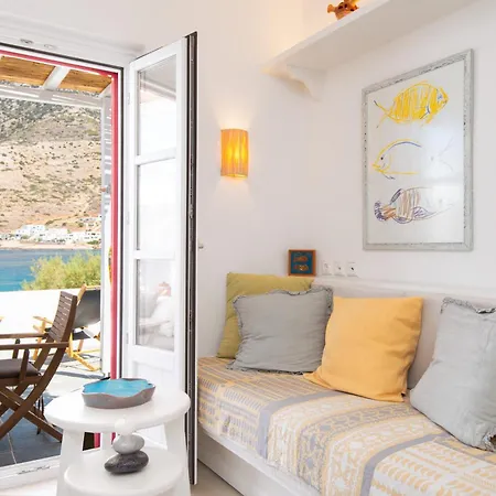 Stunning Sunset House On Kamares Bay With Playground *